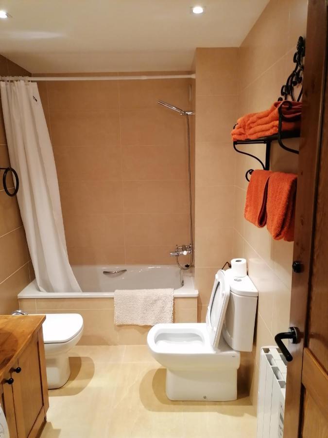 Le Petit Espot Apartment Екстериор снимка