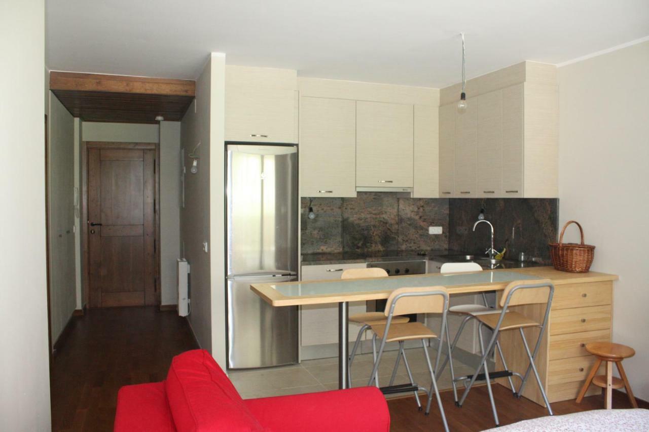 Le Petit Espot Apartment Екстериор снимка