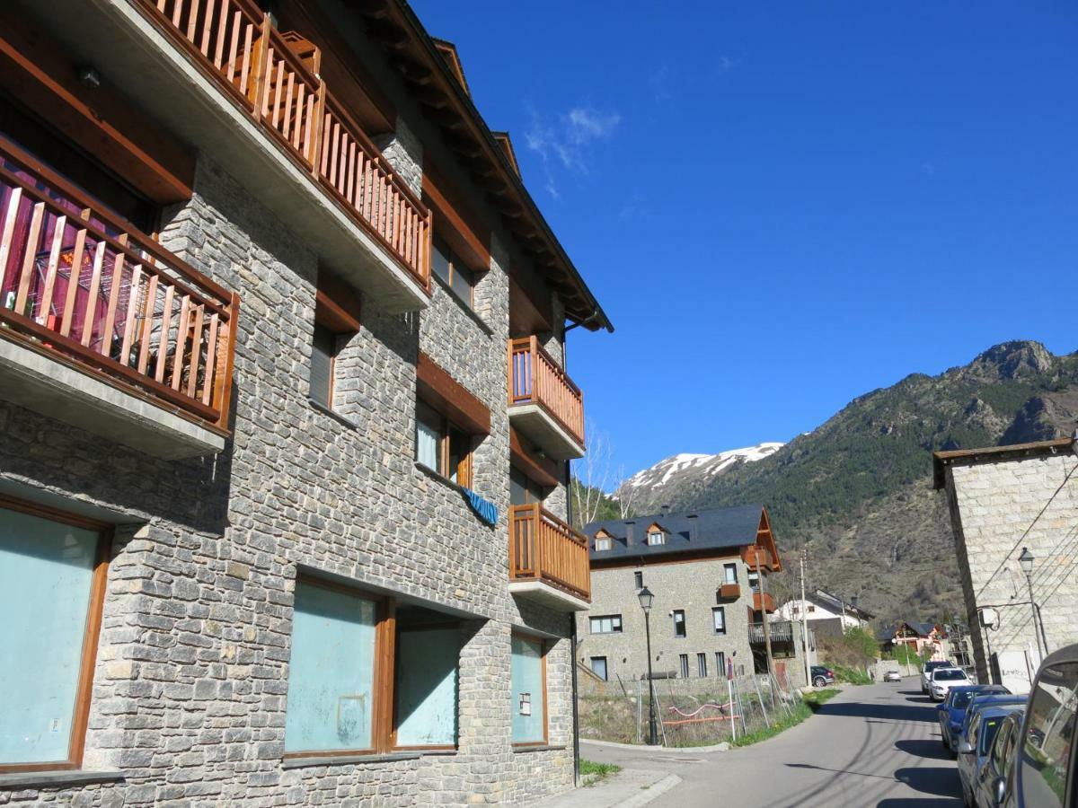 Le Petit Espot Apartment Екстериор снимка